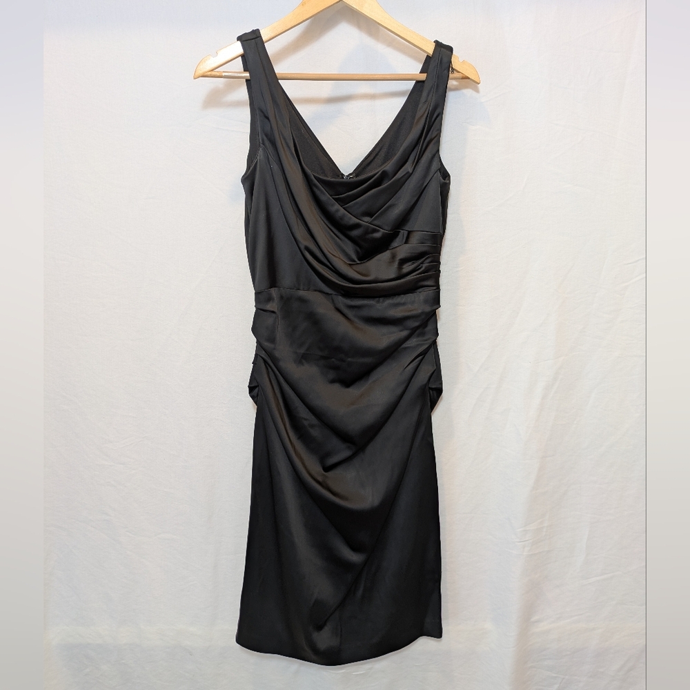Elegant Black Sleeveless Dress